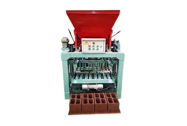Machine de Fabrication de Briques Semi-automatique - QMJ4-35D